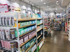 -名创优品(江南新地店)