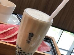 大红袍珍珠奶茶-湊湊火锅·茶憩(杭州湖滨银泰in77店)