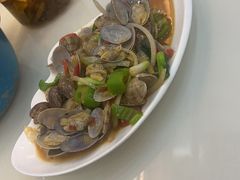 -覃记海鲜美食餐厅