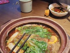 -蔡婶牛腩牛杂煲(长安万科店)
