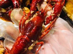-沪小胖小龙虾(淮海中路旗舰店)