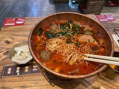 -成都你六姐·牛肉冒菜(上海环宇荟店)