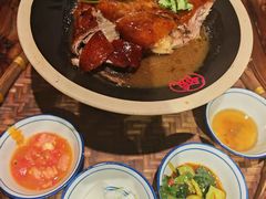 『&nbsp;黄泥灶&nbsp;』果木烧鹅-广府乡下·饭庄(新港东路店)