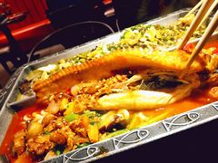 -鸣记脆皮烤鱼·海鲜烤鱼(亿合城店)