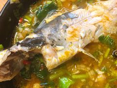 -三道苗苗鱼·美蛙黄辣丁(八里店)