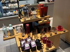 -星巴克臻选(上海中环广场2F店)