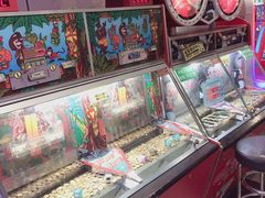 -反斗乐园π·电玩·高空拓展·蹦床(龙华天虹店)