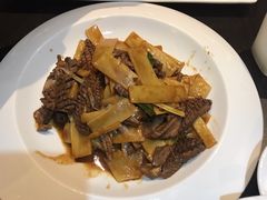 -老牌坊鲁菜名店(美莲广场店)