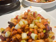 宫爆鸡丁-粤香村(清真川菜店)