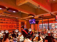 -何师烧烤Pro ·江湖川菜·小龙虾·精酿(太古里旗舰店)