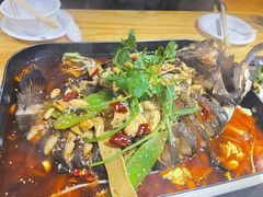烤黑鱼-新疆烧烤王(广灵店)
