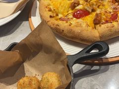 -必胜客(东大桥店)