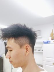 -米娜护肤造型