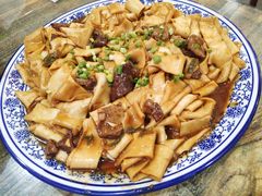 -壹阁胡羊焖饼(特色小吃街店)