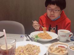 -必胜客(天鸿店)