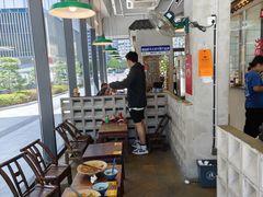 -方铲铲·成都板凳面(滨江银泰店)
