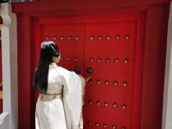 点击看大图 -盘子女人坊古装写真摄影(长春总店)
