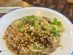 -赖扁担重庆小面(友谊路店)