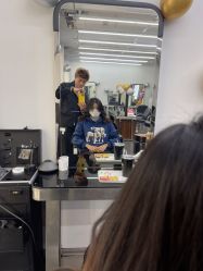 -诗悦发型SALON·圣罗兰店