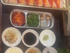 -围炉肉舍•炭烤活鳗•丹东海鲜烤肉(步行街店)