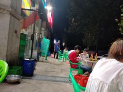 -莽哥海鲜烧烤(盘金路店)