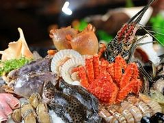 -怡豪大饭店·银顶旋转餐厅