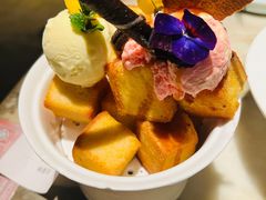 -弄堂里(西溪龙湖天街店)
