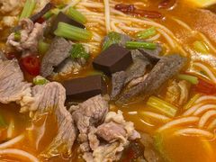 -粉小主·贵州酸汤牛肉粉(南京仙林金鹰店)