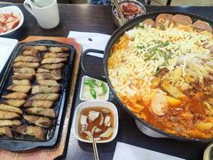 -釜山豚骨汤饭(芝罘万达广场店)