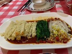 菠菜豆芽拌面筋-西域阿里马新疆菜·清真(桂花路店)