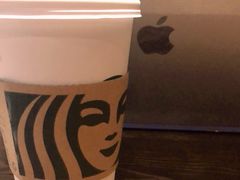 -星巴克臻选(南京金茂览秀城店)