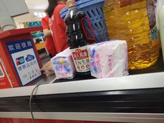 -家乐福(川沙店)