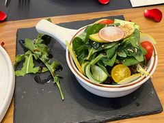 -Mark&Mars Restaurant