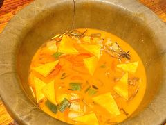 -滇香肴·云南菜蒸汽石锅鱼(云南北路店)