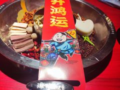 -谭鸭血老火锅(万象九宜城店)