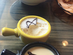 -幸运盒子网红蛋糕房(民族路店)