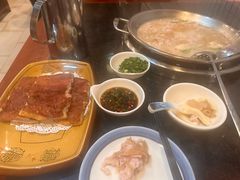 -老来福·非遗酸汤兔(凯旋路店)