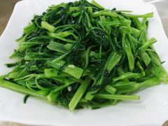 炒时蔬-双月饭店·20年老字号(新村店)