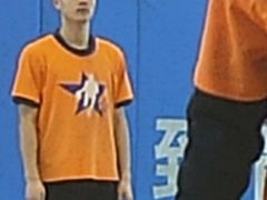 -育华篮球培训(新华路校区)