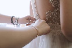-LANYI COUTURE高级婚纱礼服改衣店