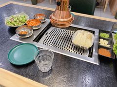 -臻牛烤肉