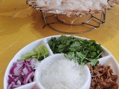 -官塘陈记鱼生·潮汕砂锅粥·牛肉火锅(潮枫路总店)