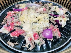 -牛鲜盛齐齐哈尔烤肉(曹路店)