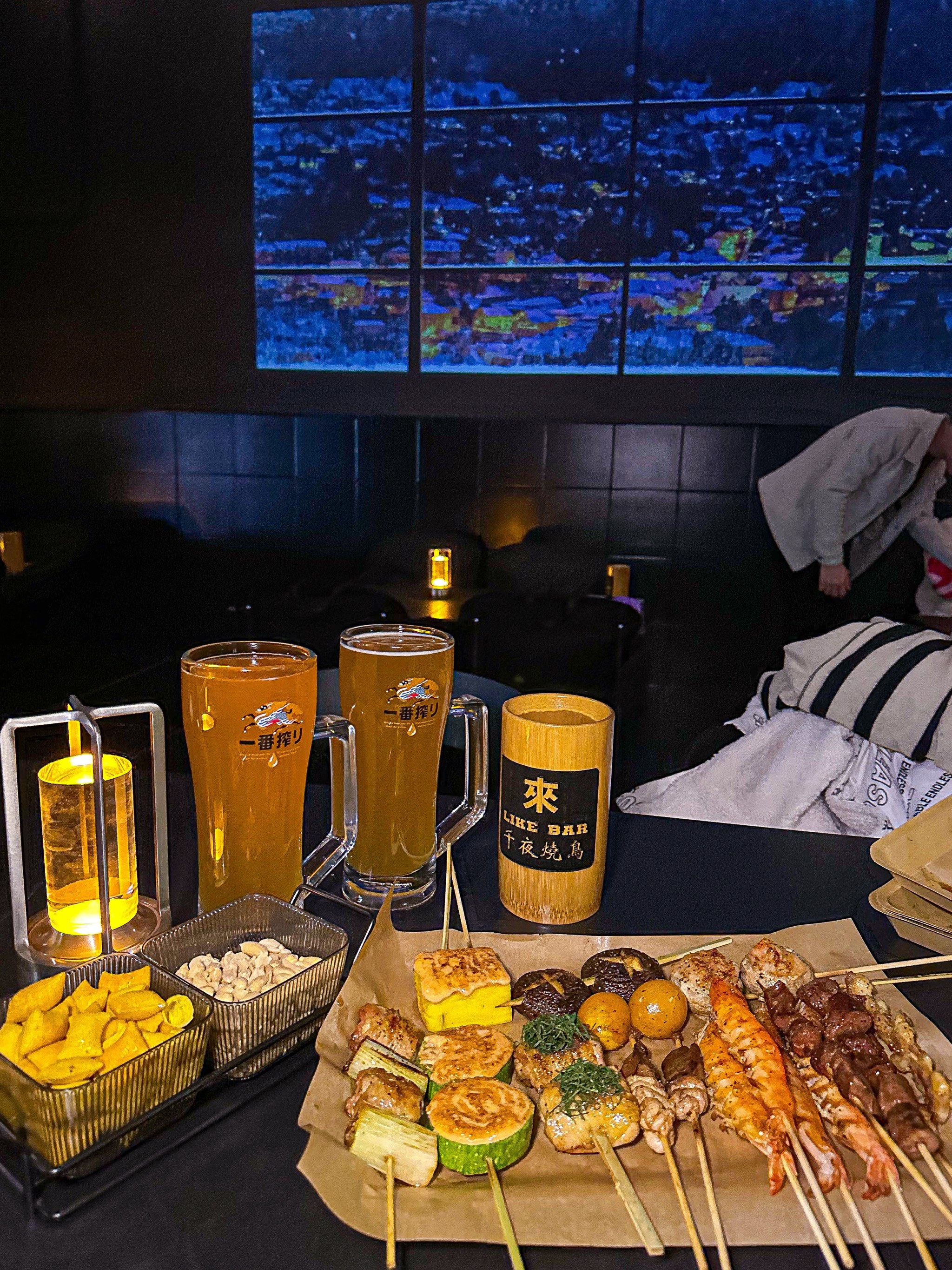 在花都!超绝松弛感投影烧鸟酒吧