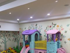 -乐悠游亲子游泳俱乐部