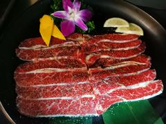 -韩烧牛中牛·甄选黑牛烤肉(黑金店)