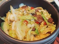 干锅手撕牛心菜-运·中餐厅(成都华尔道夫酒店)