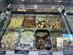 -Lolita's Gelato