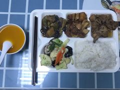 -太原宝诚宝马4S店(迎泽西大街店)
