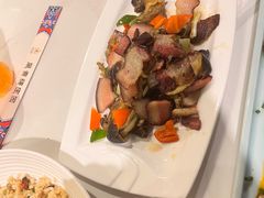 -黑青稞庄园·新式藏餐·牦牛肉汤锅(新都桥店)